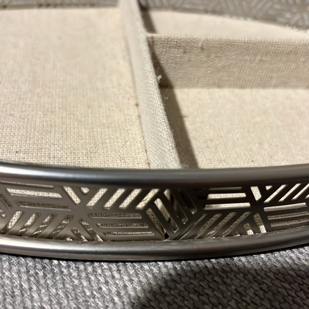 Huntington Home jewelry tray - Picture 2 of 5